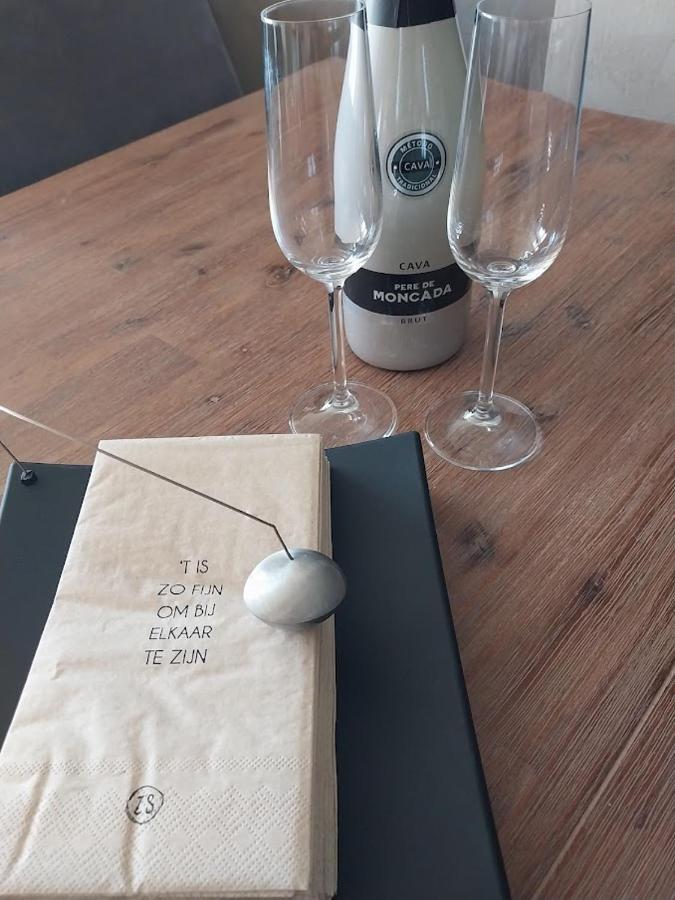 Lovely N° 9 Op Ieder Moment Een Prachtig Zeezicht & Zwembad Middelkerke Eksteriør bilde