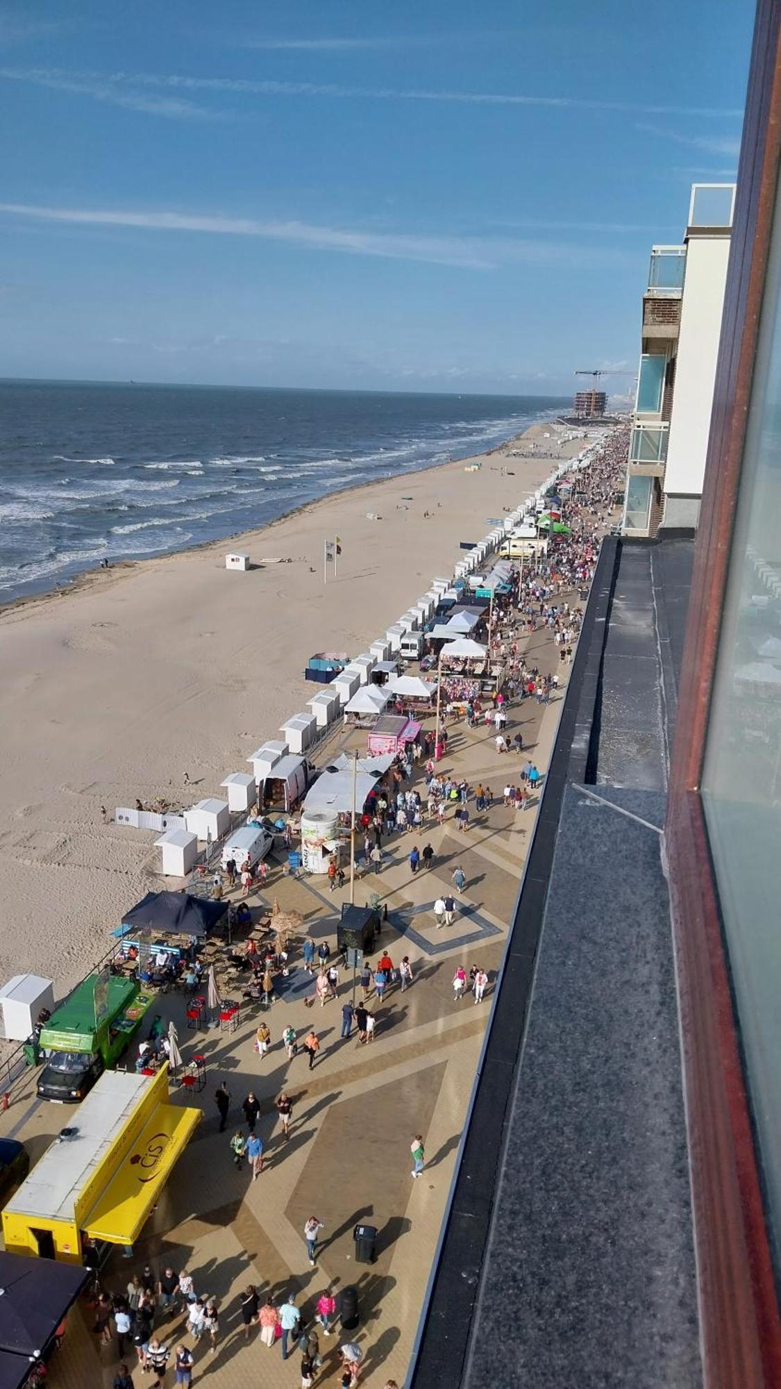 Lovely N° 9 Op Ieder Moment Een Prachtig Zeezicht & Zwembad Middelkerke Eksteriør bilde